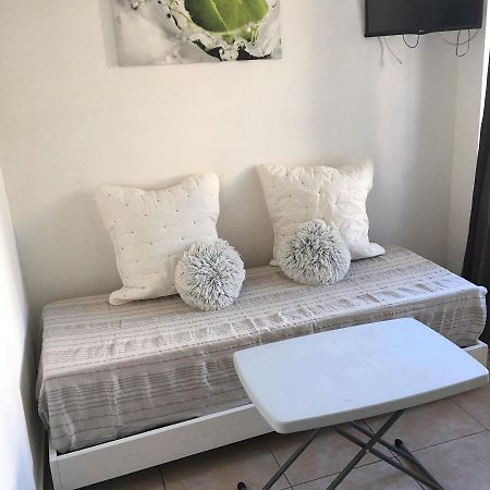 Studette Residence Du Louvre Ментона Екстериор снимка