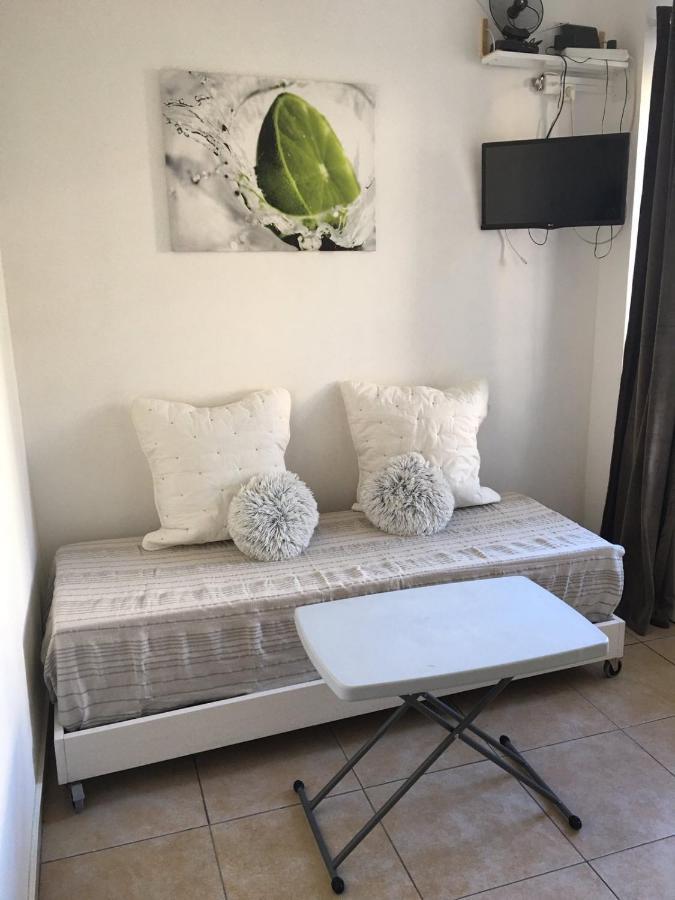 Studette Residence Du Louvre Ментона Екстериор снимка