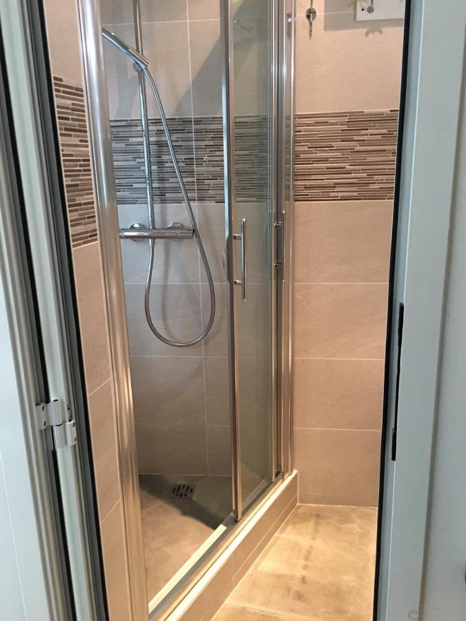 Studette Residence Du Louvre Ментона Екстериор снимка