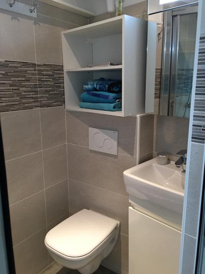 Studette Residence Du Louvre Ментона Екстериор снимка